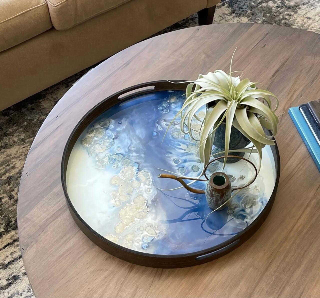 Coffee table trays decor