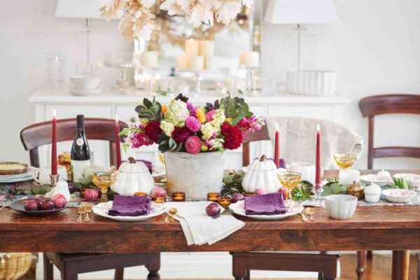 Dining room table fall decor