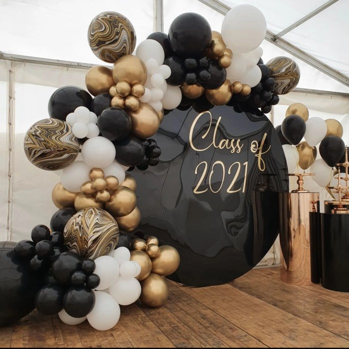 Black gold and white table decor