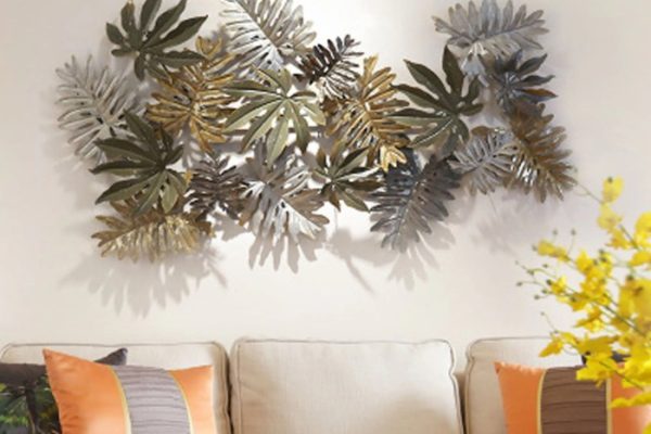 Metal leaf wall decor