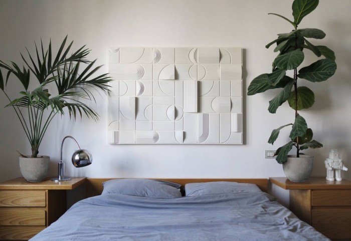 Cool bedroom wall decor