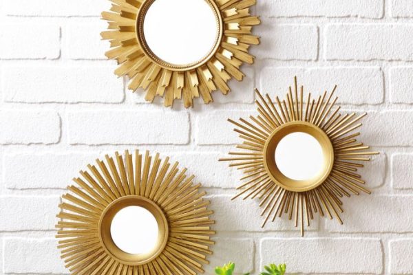 Small mirrors for wall decor