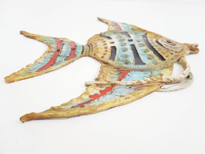 Ceramic fish wall decor