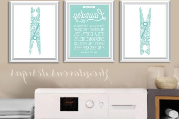 Wall decor for laundry room